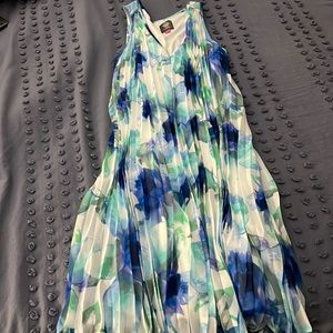 Vince Camuto swing dress